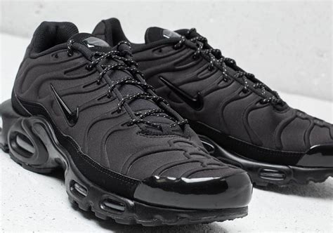 nike air 2029|nike air max plus triple black.